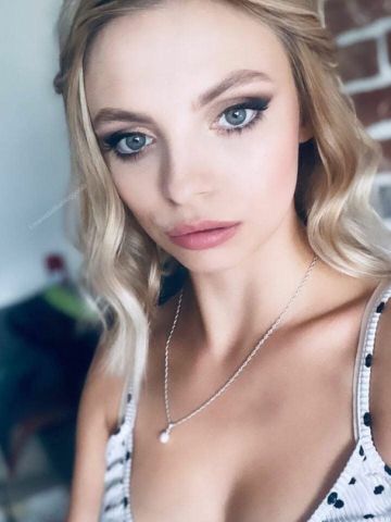 Моника Невероятная Реал